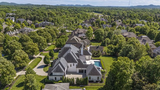 391 Jones Pkwy, Brentwood, TN 37027