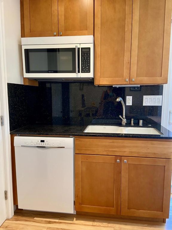 Image 54 of property listing at 29492951 Driftwood Drive, San Jose, CA 95128