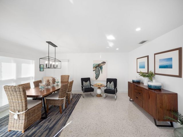 471 Mars Way, Juno Beach, FL 33408