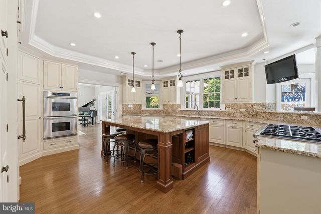 406 WARWICK RD, Haddonfield, NJ 08033