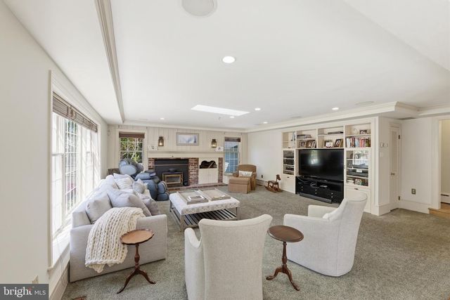 406 WARWICK RD, Haddonfield, NJ 08033