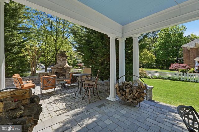 406 WARWICK RD, Haddonfield, NJ 08033