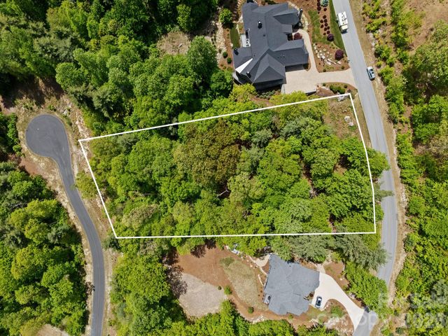 000 Hollybrook Drive S-15, Flat Rock, NC 28731