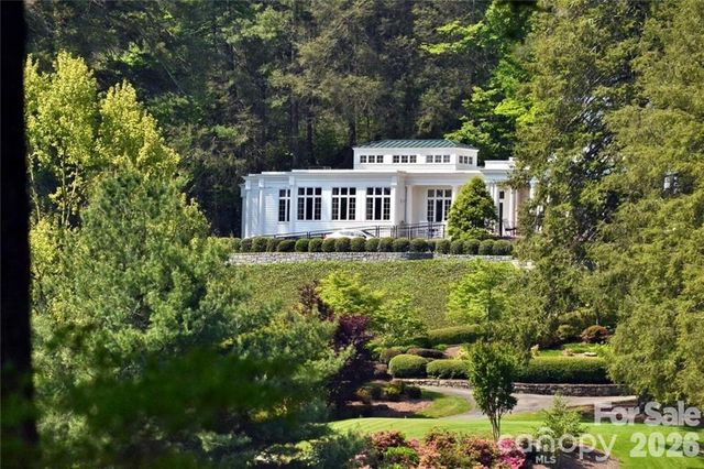 000 Hollybrook Drive S-15, Flat Rock, NC 28731