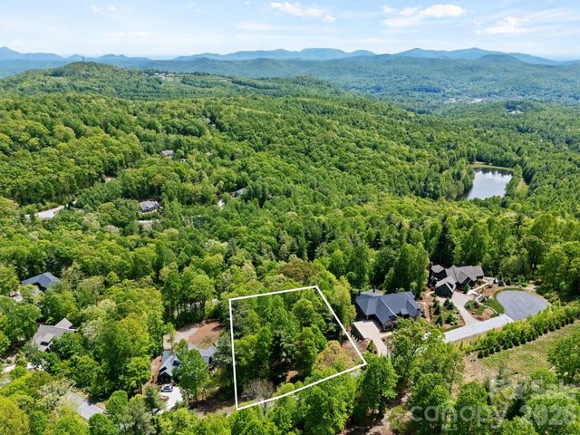 000 Hollybrook Drive S-15, Flat Rock, NC 28731