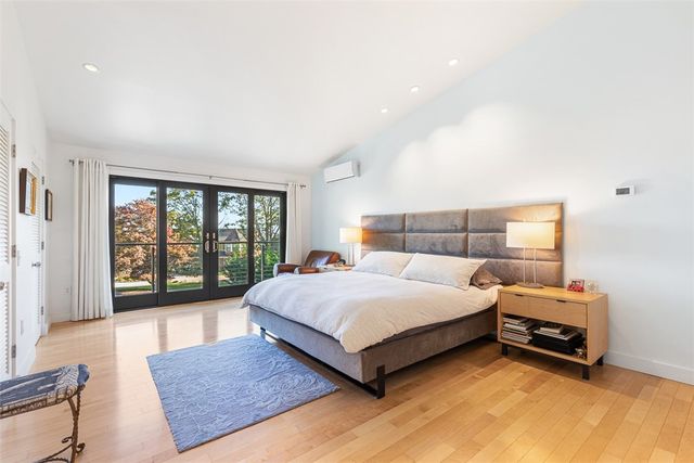 18 Collins Terrace, Jamestown, RI 02835