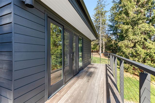 18 Collins Terrace, Jamestown, RI 02835