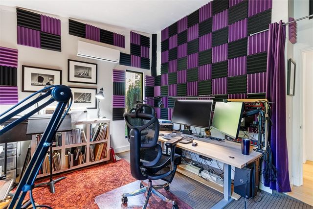 18 Collins Terrace, Jamestown, RI 02835