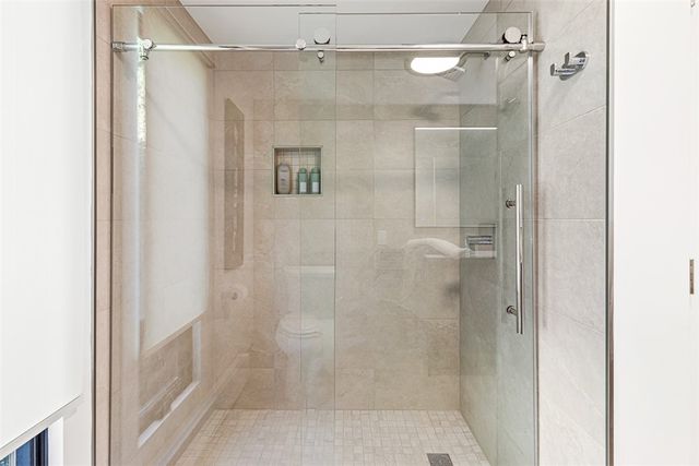 18 Collins Terrace, Jamestown, RI 02835