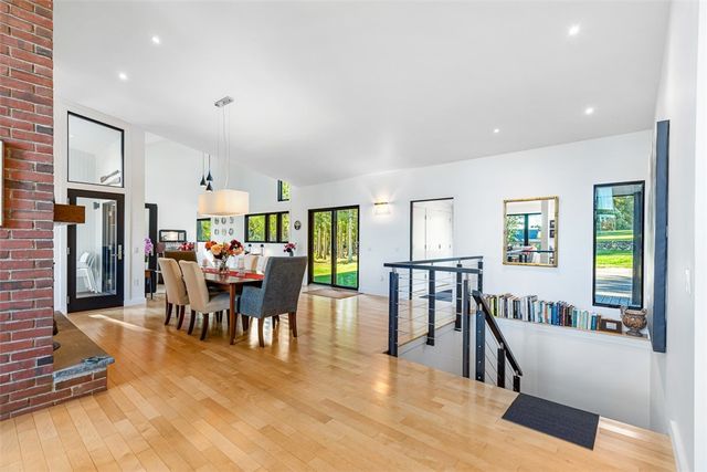 18 Collins Terrace, Jamestown, RI 02835