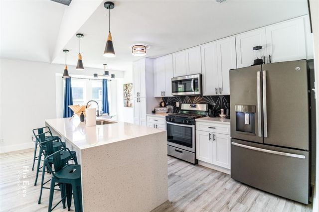 7500 Rio PASS, Austin, TX 78724