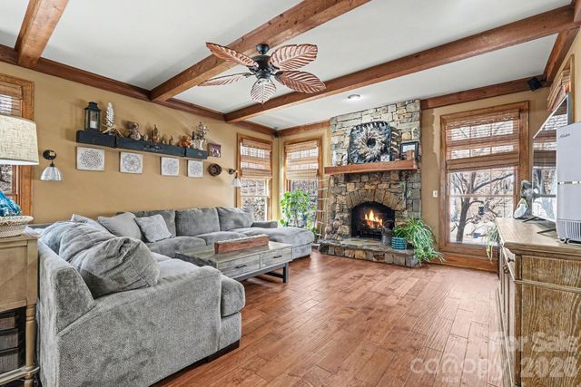 2554 Deep Gap Farm Road, Mill Spring, NC 28756