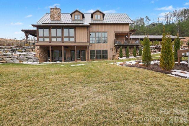 2554 Deep Gap Farm Road, Mill Spring, NC 28756