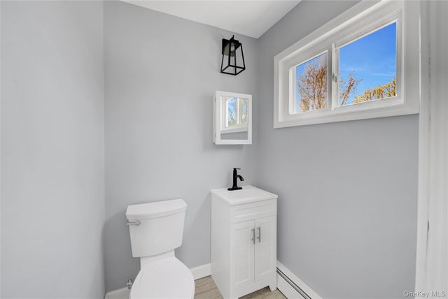 30 Yale Street, Port Jefferson Station, NY 11776