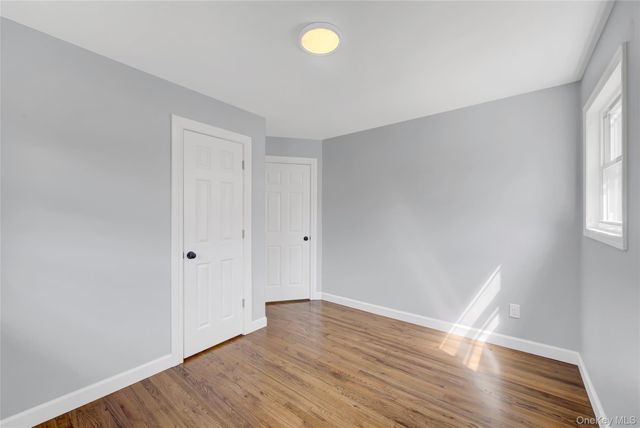 30 Yale Street, Port Jefferson Station, NY 11776