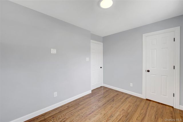 30 Yale Street, Port Jefferson Station, NY 11776