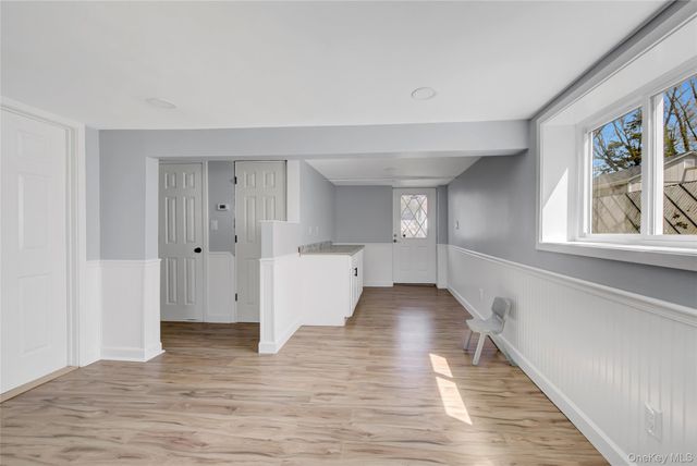 30 Yale Street, Port Jefferson Station, NY 11776