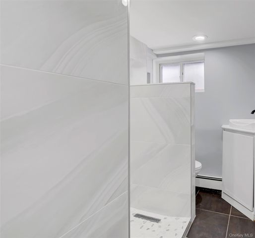 30 Yale Street, Port Jefferson Station, NY 11776