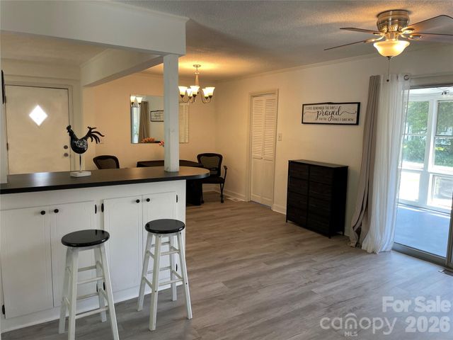 1748 Old West Lane, Gastonia, NC 28052
