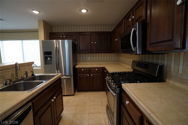 5142 DILLINGHAM Drive, Las Vegas, NV 89122