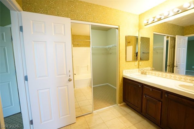 5142 DILLINGHAM Drive, Las Vegas, NV 89122