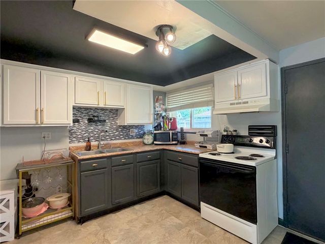 2449 Rulla Court, West Carrollton, OH 45439