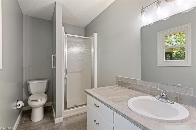 1521 N NC Highway 87, Elon, NC 27244
