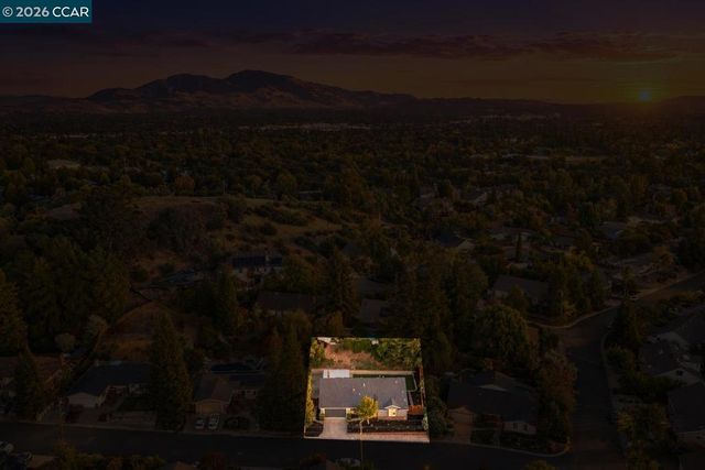 494 Wilbur Dr, Pleasant Hill, CA 94523
