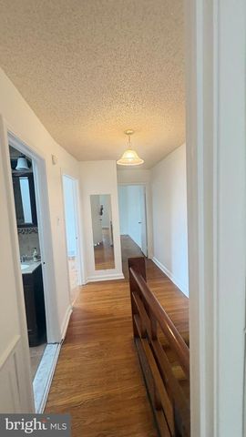 6527 N 10TH ST, Philadelphia, PA 19126