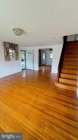 6527 N 10TH ST, Philadelphia, PA 19126