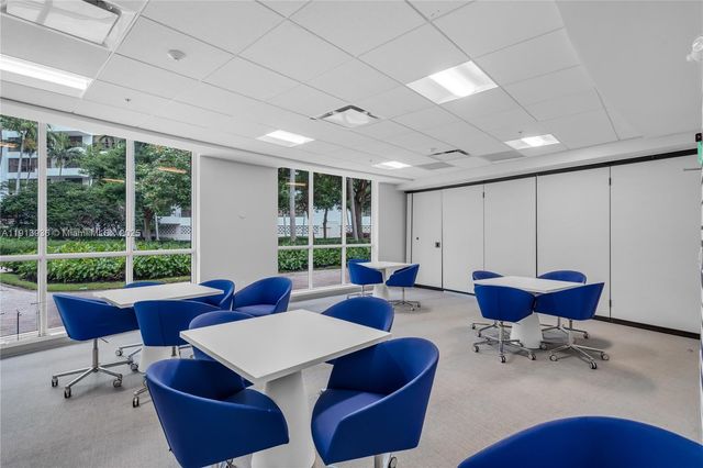 600 Three Islands Blvd 310, Hallandale Beach, FL 33009