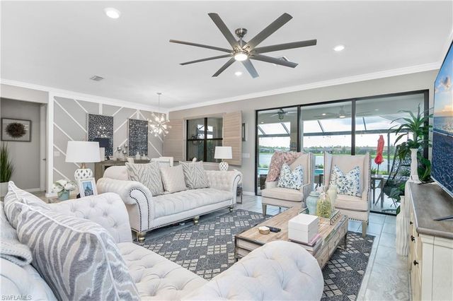 19826 Bittersweet LN, Estero, FL 33928