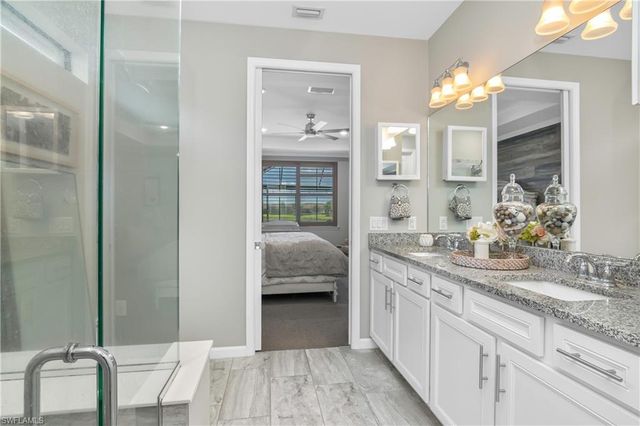 19826 Bittersweet LN, Estero, FL 33928