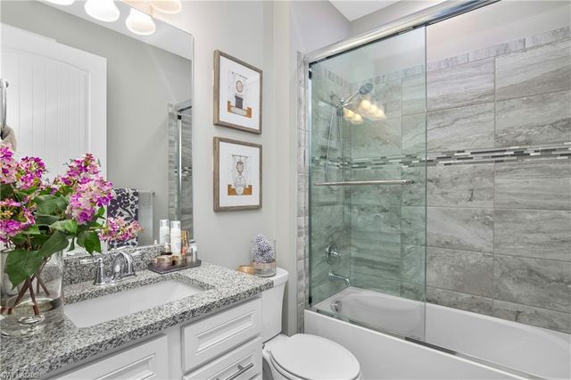 19826 Bittersweet LN, Estero, FL 33928