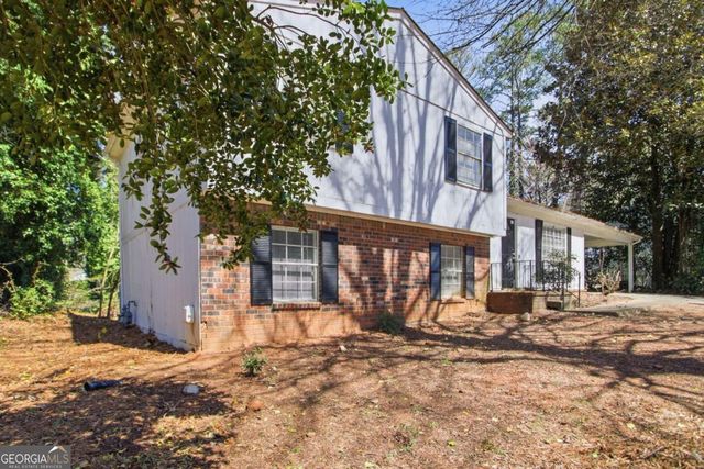 8822 Ashwood Drive, Riverdale, GA 30274