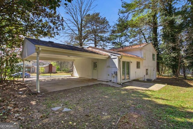 8822 Ashwood Drive, Riverdale, GA 30274