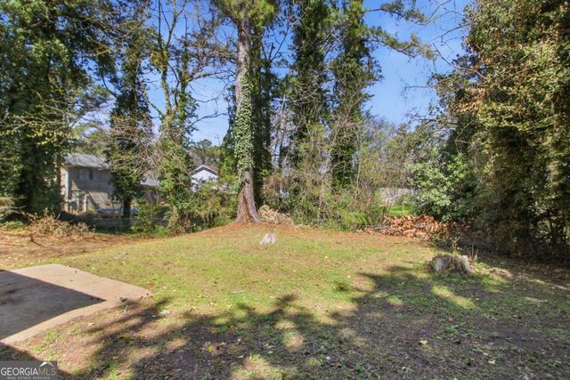 8822 Ashwood Drive, Riverdale, GA 30274