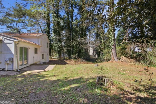 8822 Ashwood Drive, Riverdale, GA 30274