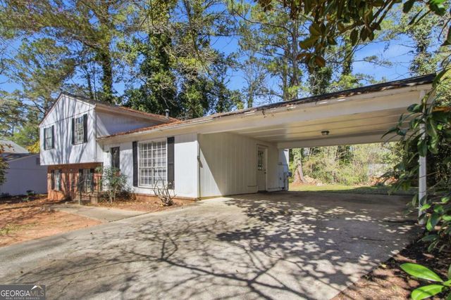 8822 Ashwood Drive, Riverdale, GA 30274