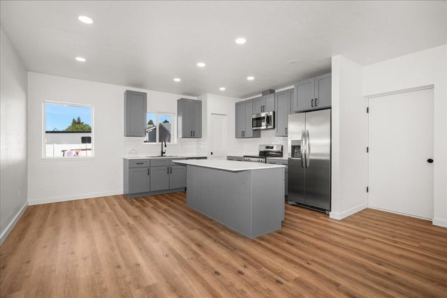8117 E Baldwin Ave, Spokane, WA 99212