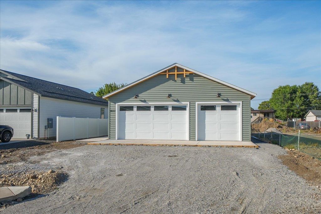 8117 E Baldwin Ave, Spokane, WA 99212 photo 4
