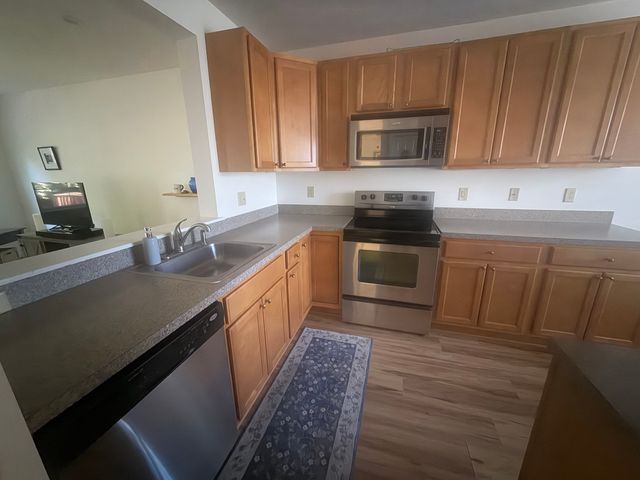 902 Main St 39, Hanson, MA 02341