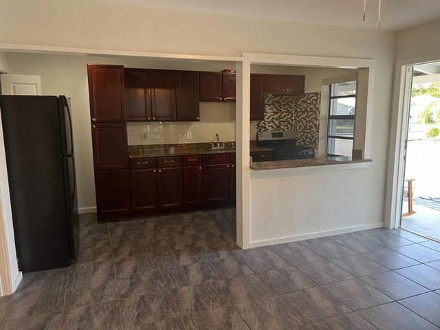 1202 S M Street, Lake Worth Beach, FL 33460