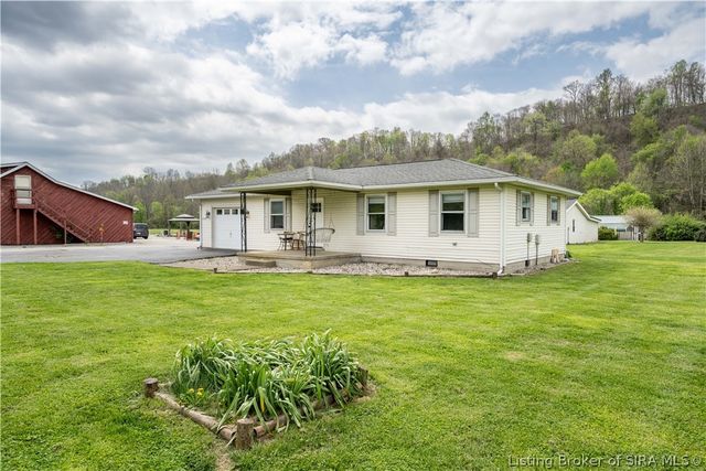 1574 W Water Street, Borden, IN 47106