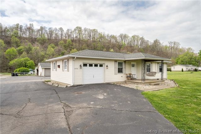 1574 W Water Street, Borden, IN 47106