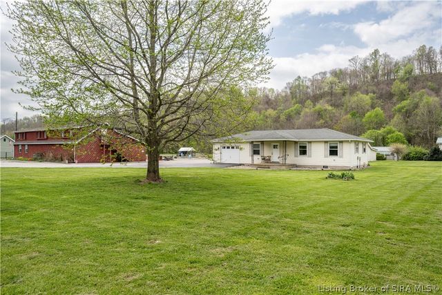 1574 W Water Street, Borden, IN 47106