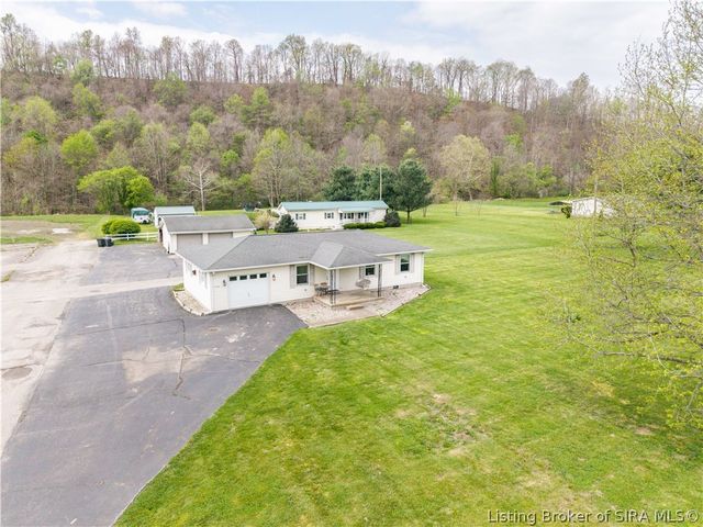 1574 W Water Street, Borden, IN 47106