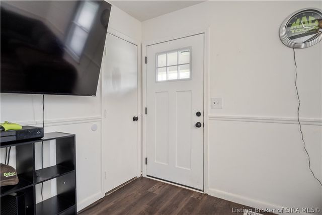 1574 W Water Street, Borden, IN 47106