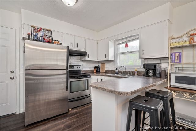 1574 W Water Street, Borden, IN 47106