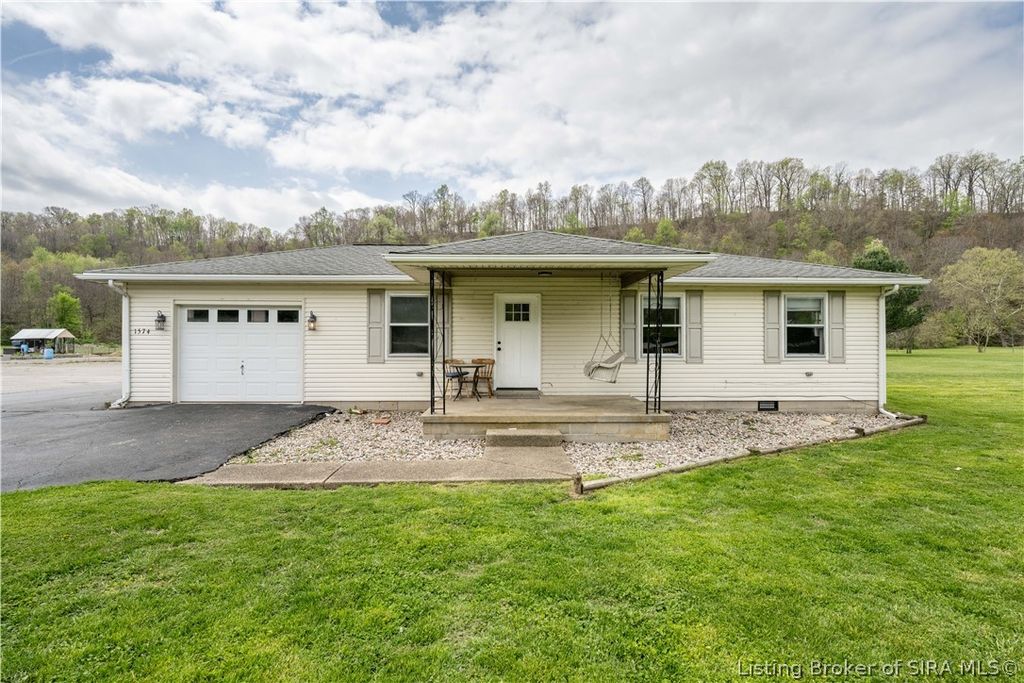 1574 W Water Street, Borden, IN 47106